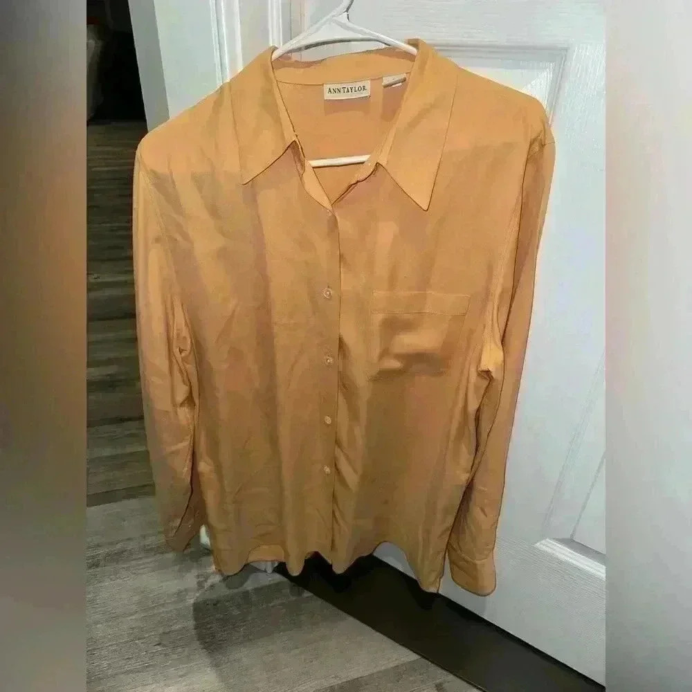 100% Silk Women’s Button Down Shirt